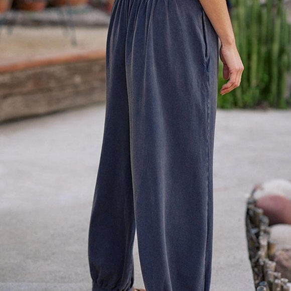 NWT Free People Slouchy Harem Twist and Shout Pants Black Free Movement Size XS - Picture 3 of 5
